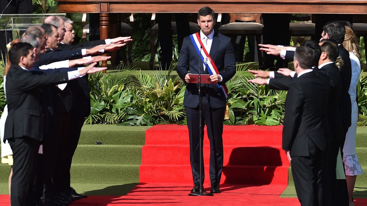 posesión Paraguay