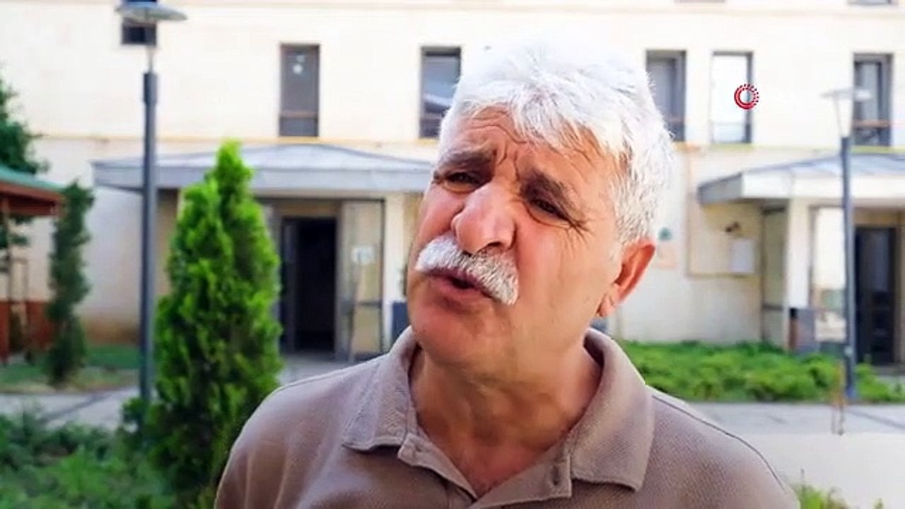 Ministre de l'Environnement, de l'Urbanisme et du Changement climatique Mehmet Özhaseki： ＂Nous avons livré 1086 résidences à Istanbul à leurs bénéficiaires＂