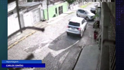 Polícia prende suspeito de assaltar casas da cantora Michelle Melo e de juíza