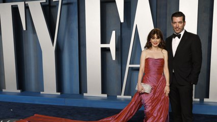 Zooey Deschanel and Jonathan Scott Are Engaged