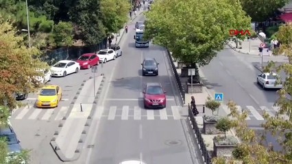 Action pénale pour les conducteurs ne cédant pas le passage aux piétons à Kadıköy