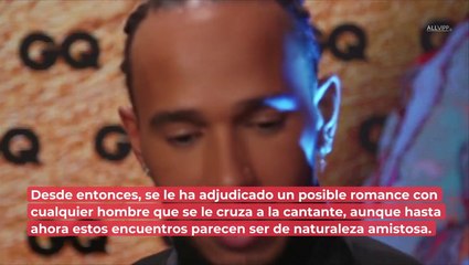 ¿Hay algo entre Shakira y Drake? Captan a los cantantes saliendo del mismo club