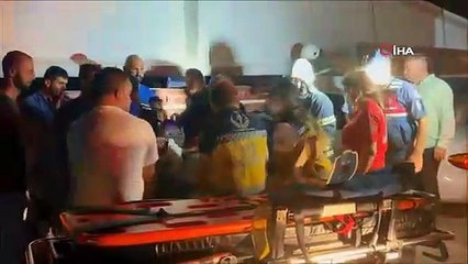 Le conducteur d'une voiture passant sous un camion à Tekirdag grièvement blessé