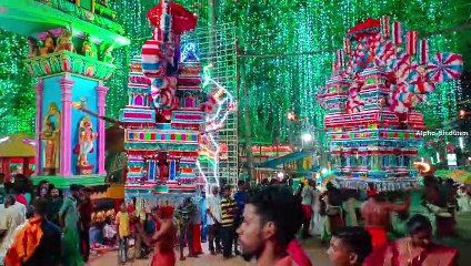 Descargar video: Koottalumoodu bhadreswari Amman temple festival 2023 ammansong15