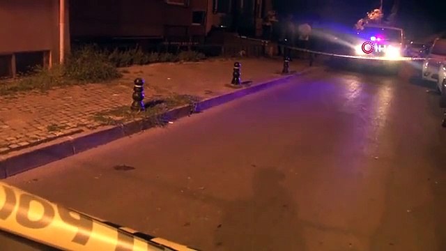 Arrêter une femme en jetant une fenêtre à Kadıköy