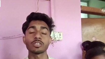 देवास: उत्कृष्ट विद्यालय छात्रावास के छात्र छात्राएं पहुंचे जिला शिक्षा विभाग जमकर की नारेबाजी