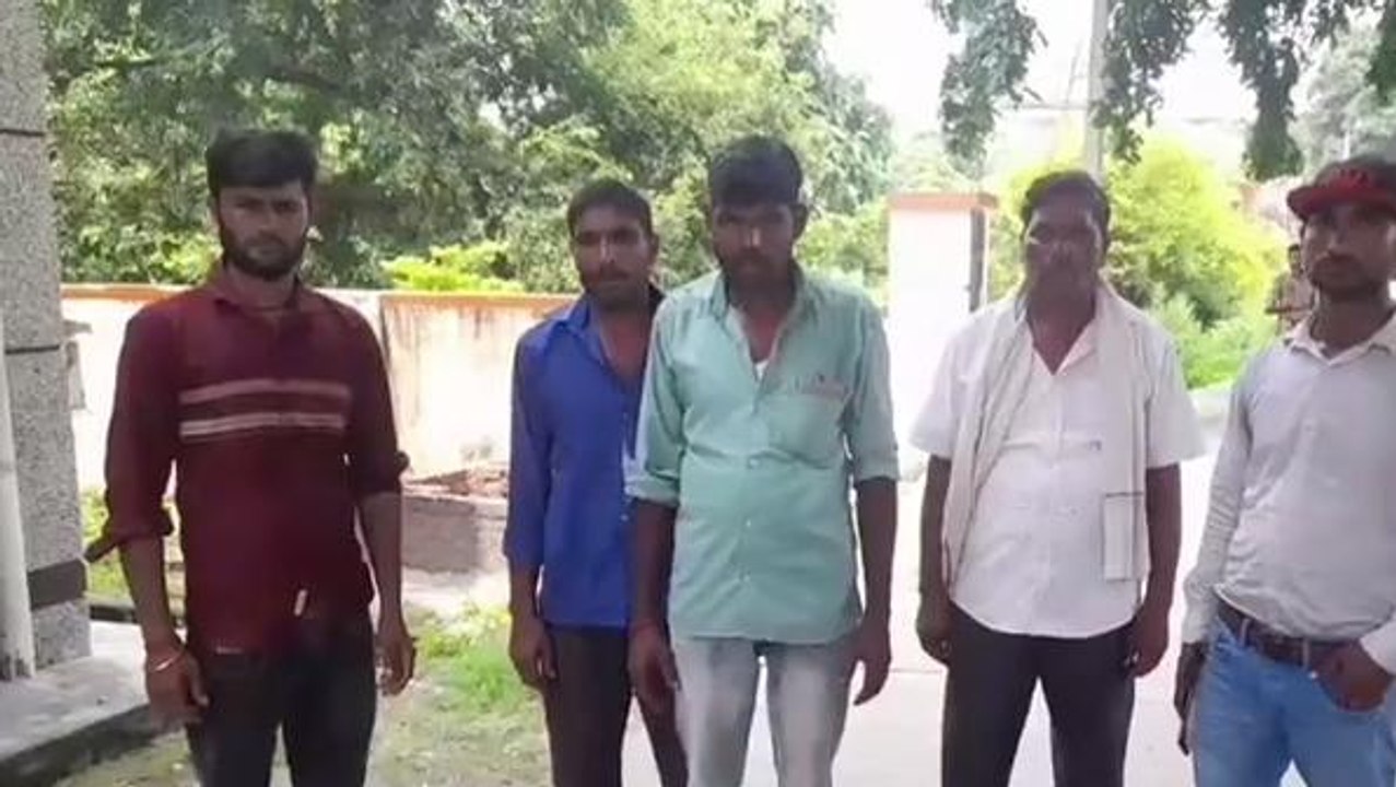 बदायूं: मेला देखने गये मां बेटे को कार ने मारी टक्कर, बेटे की इलाज के दौरान हुई मौत