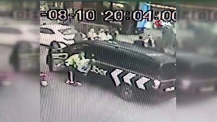 Boğazına sakız kaçan sürücü böyle kurtarıldı