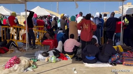 Migranti, a Porto Empedocle trasferite 1200 persone in altri centri