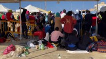 Migranti, a Porto Empedocle trasferite 1200 persone in altri centri