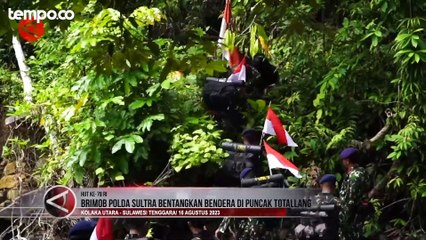 Sambut Hari Kemerdekaan, Brimob Polda Sultra Bentangkan Bendera di Puncak Totallang