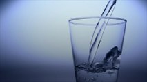 Boire trop d'eau peut avoir un impact que vous ne soupçonnez pas sur votre santé