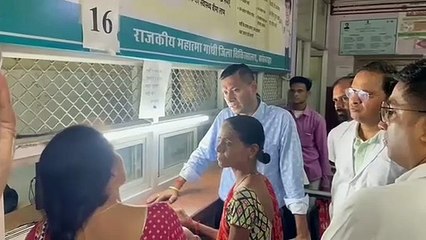 गंदगी देख भड़के संभागीय आयुक्त, अब मरीजों को रोज बदलेगी चादर, मिलेगा ताकिया