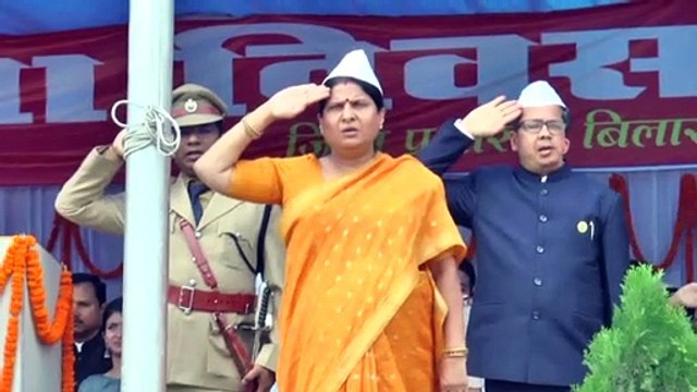 आन बान शान से लहराया तिरंगा, शहीदों को दी गई श्रद्धांजलि, सांस्कृति कार्यक्रमों का हुआ आयोजन