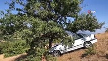 Amasya'da otomobil uçuruma uçtu, sürücü ağaç sayesinde yaralı olarak kurtuldu