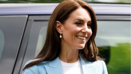 Voici - Kate Middleton très généreuse : ce gros pourboire qu'elle a laissé au personnel d'un restaurant