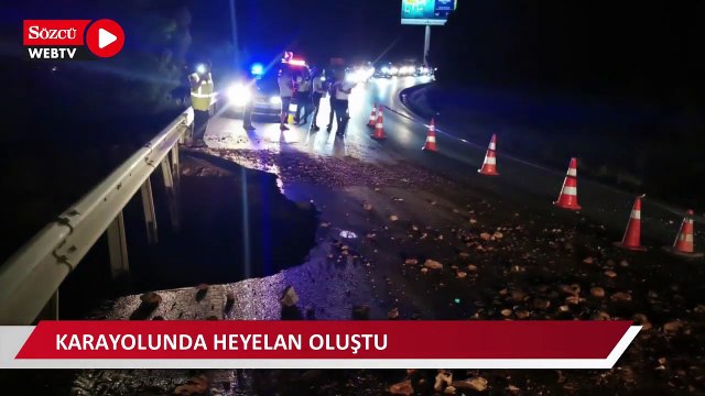 Bodrum’da su isale hattı patladı: Turistik karayolu çöktü, heyelan oluştu
