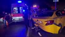 Esneyurt'ta Taksiye Arkadan Çarpan Otomobil Kaçtı