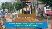 Personal de obras públicas ejecuta la obra de rehabilitación en la Nueva Mina