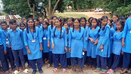 किताब-कलम छोड़ आंदोलन पर उतरे छात्र, शिक्षकों पर लगाए गंभीर आरोप, देखें VIDEO