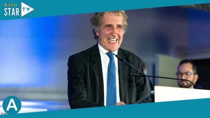 Mort de Gérard Leclerc  des images émouvantes dans sa famille avec Julien Clerc dévoilées ZAPTV