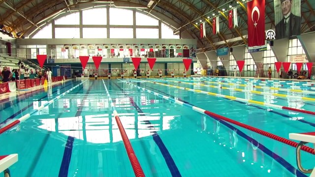 SAKARYA - Görme Engelliler Türkiye Yüzme Şampiyonası başladı