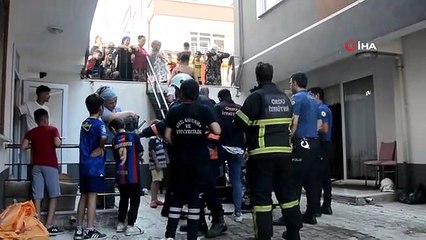 Ünye'de çıkan yangında 2 çocuk dumandan etkilendi