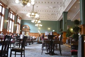 North west news update 17 Aug 2023: Wetherspoon pub closes after mice spotted