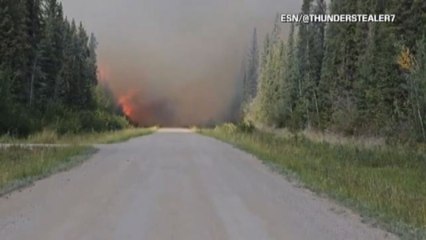Canada, gli incendi minacciano Yellowknife, ordinata evacuazione
