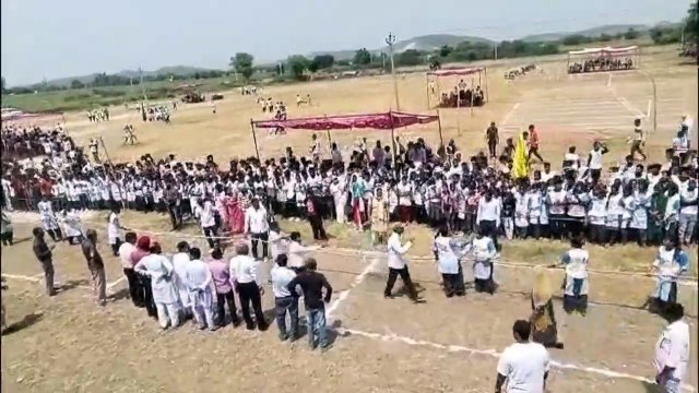 ग्रामीण और शहरी ओलंपिक खेल: खेल उद्घाटन में टूटा रस्सा, देखें वीडियो