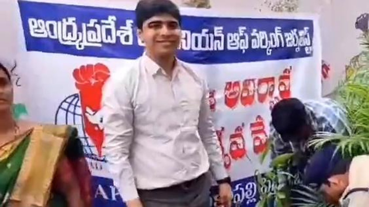 అనకాపల్లి జిల్లా: సమాజంలో జర్నలిస్టుల పాత్ర కీలకం- కలెక్టర్
