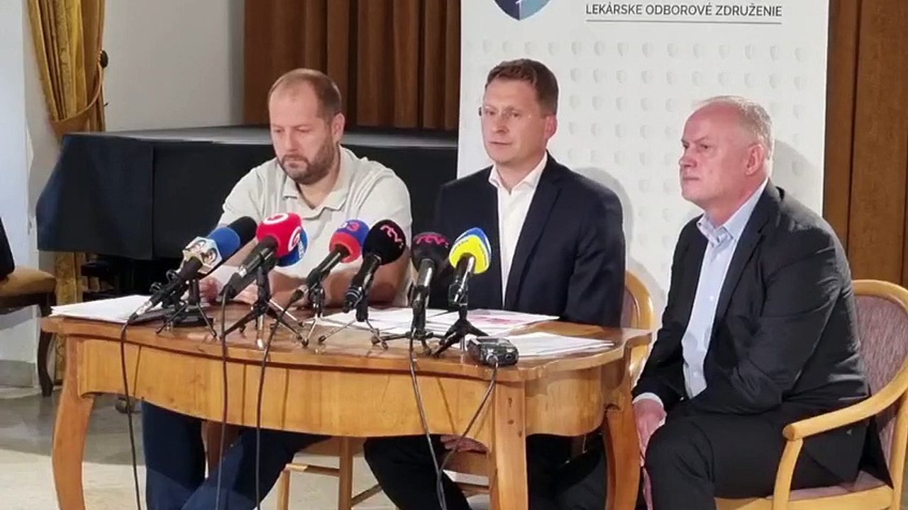 ZÁZNAM: LOZ vyzvalo MZ, aby riešilo problémy centrálneho príjmu v ružinovskej nemocnici