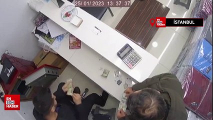 İstanbul'da döviz bozdurma bahanesiyle girip hırsızlık yapan şüpheli kamerada