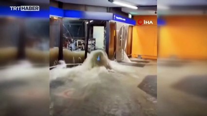 Almanya'da Frankfurt Havalimanı'nı su bastı