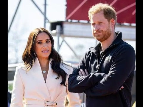 Re Carlo dà il massimo onore alla figura dell'odio detestata da Meghan e dal principe Harry