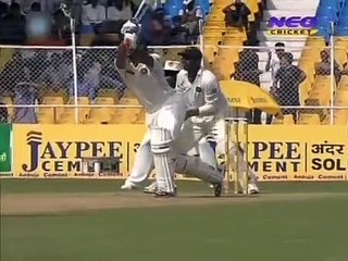 MS Dhoni 110 _ 2nd Test Hundred _ IND v SL 2009 _ 1st Test @Ahmedabad [WZqUFIZNra4]