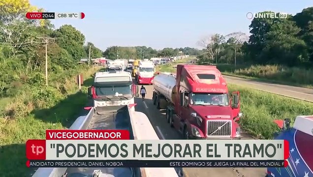 Santa Cruz cierra cuarta jornada de bloqueos y sin solución al conflicto por tramo carretero