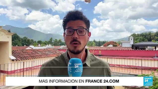 Informe desde Antigua: última encuesta da la ventaja a Arévalo en la segunda vuelta