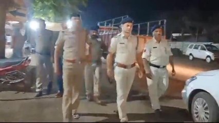 बुरहानपुर: थाना प्रभारियों ने निकाला पैदल मार्च, गुंडों बदमाशों पर कसी नकेल