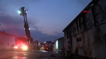 Bursa'da Isı Yalıtım Fabrikasında Yangın Çıktı