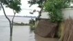 बदायूं: जनपद में बाढ़ का कहर जारी,जलस्तर घटने से गंगा कर रही कटान