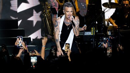 Robbie Williams Türkiye'deki ilk konserini Bodrum'da verdi