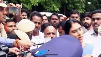 YS Sharmila Fires On CM KCR Over Stopping Her Gajwel Tour _ Lotus Pond _ V6 News