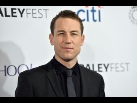 Tobias Menzies a-t-il une femme ? La star de The Crown est sortie avec Kristin Scott Thomas