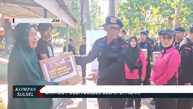 Brimob Polda Sulsel Gelar Upacara Di Bawah Laut Pulau Samalona