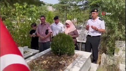 Le sous-officier martyr du tremblement de terre a été commémoré par des prières