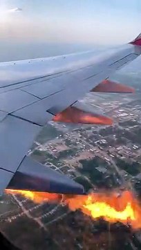 Avião 'pega fogo' em pleno voo e é obrigado a voltar ao destino