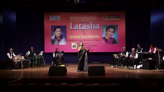 In Aankhon Ki Masti // Asha Ki Yaden // Sangeeta Melekar live cover evergreen romantic melodies song