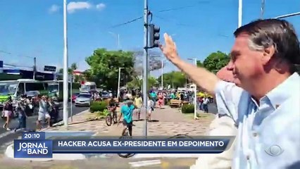 Hacker acusa ex-presidente em depoimento