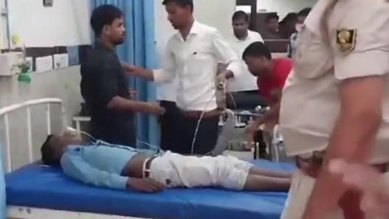 पश्चिमी चंपारण: दर्दनाक सड़क हादसे में तीन छात्र की मौत, दो घायल छात्रों का इलाज जारी